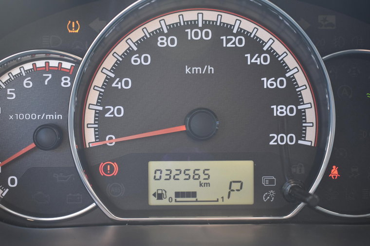 Vehicle Image 13