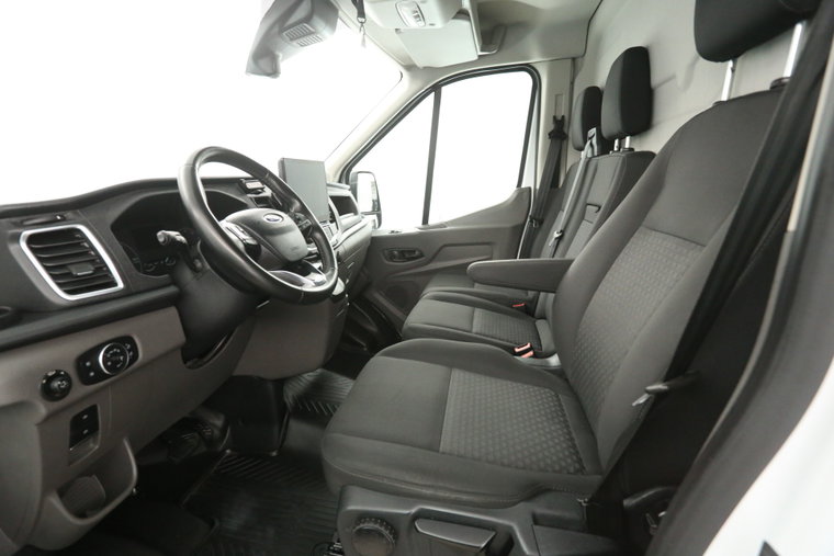 Vehicle Image 23