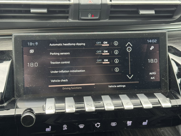 Vehicle Image 35