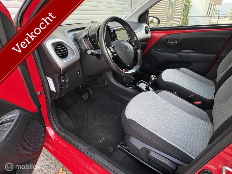 Vehicle Image 13