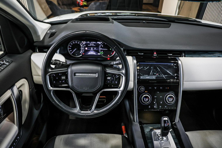 Vehicle Image 31