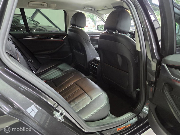 Vehicle Image 38