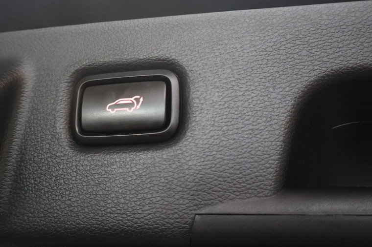 Vehicle Image 26