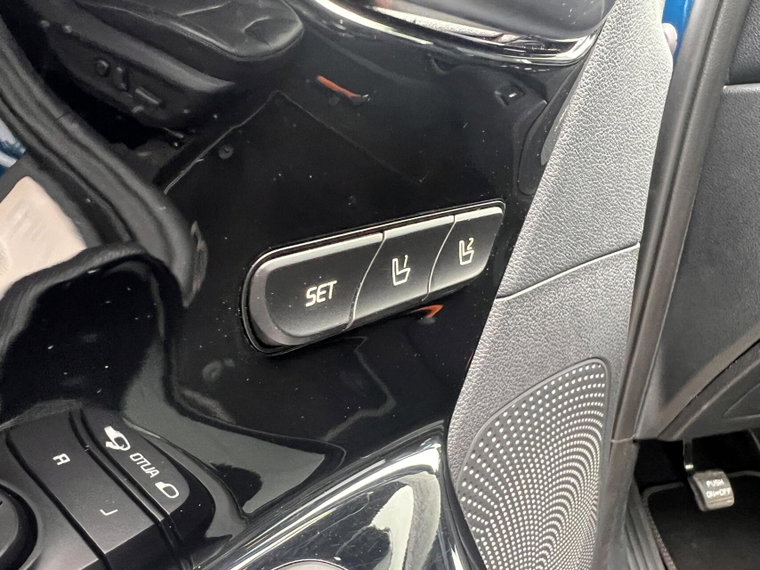 Vehicle Image 47