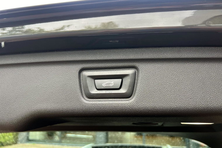 Vehicle Image 29