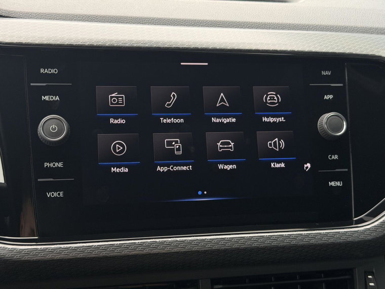 Vehicle Image 39