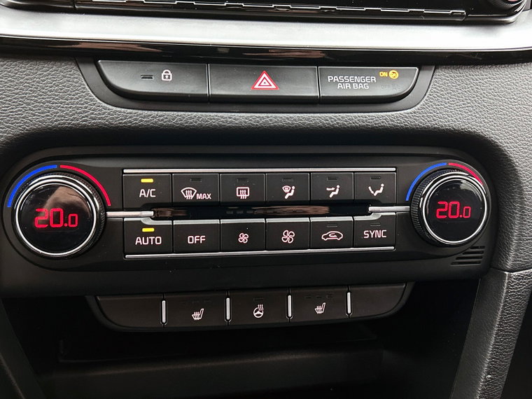Vehicle Image 24