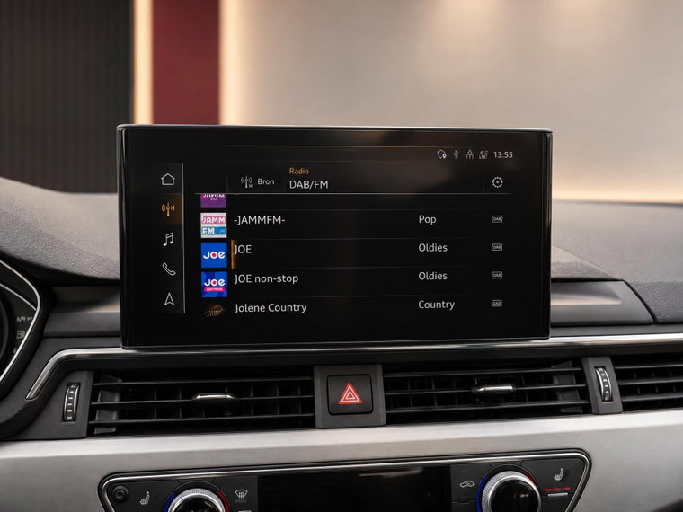 Vehicle Image 21
