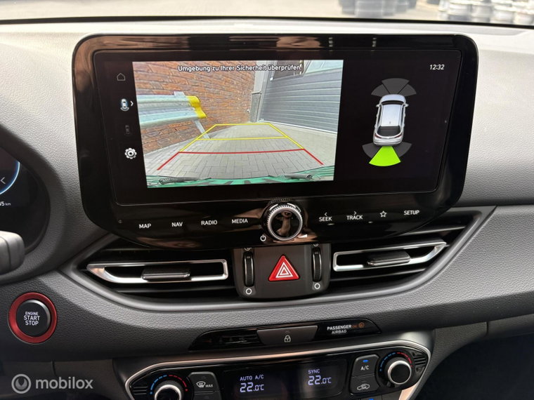 Vehicle Image 17