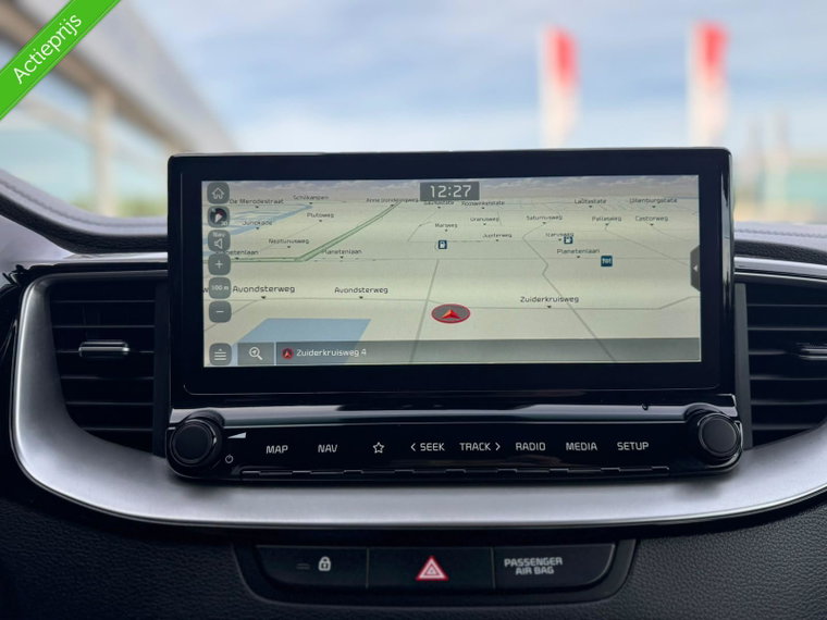 Vehicle Image 37