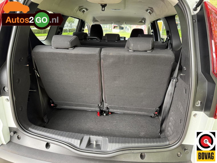 Vehicle Image 28