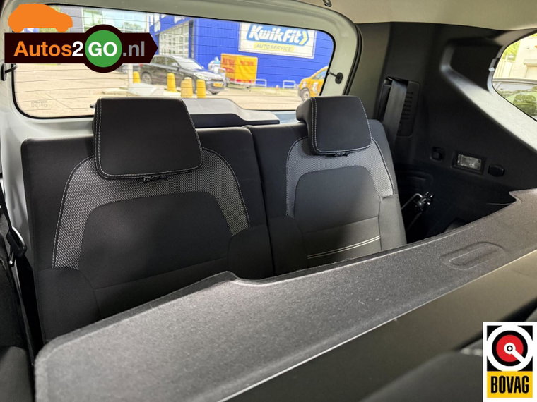 Vehicle Image 31