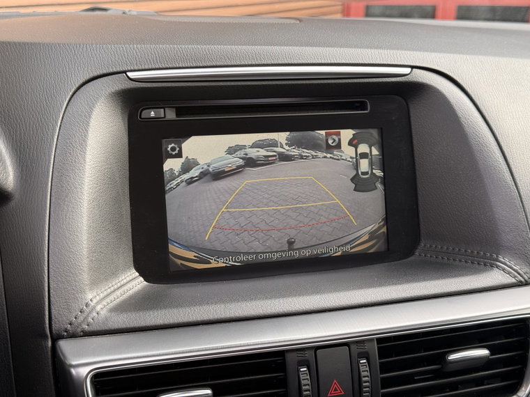Vehicle Image 35