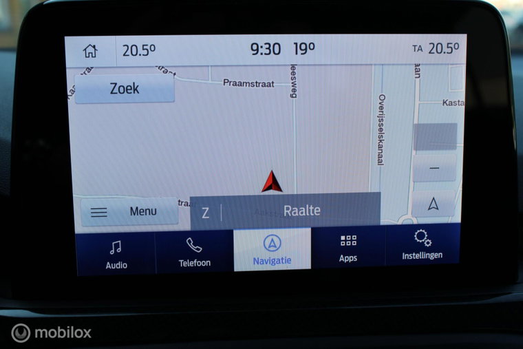 Vehicle Image 19