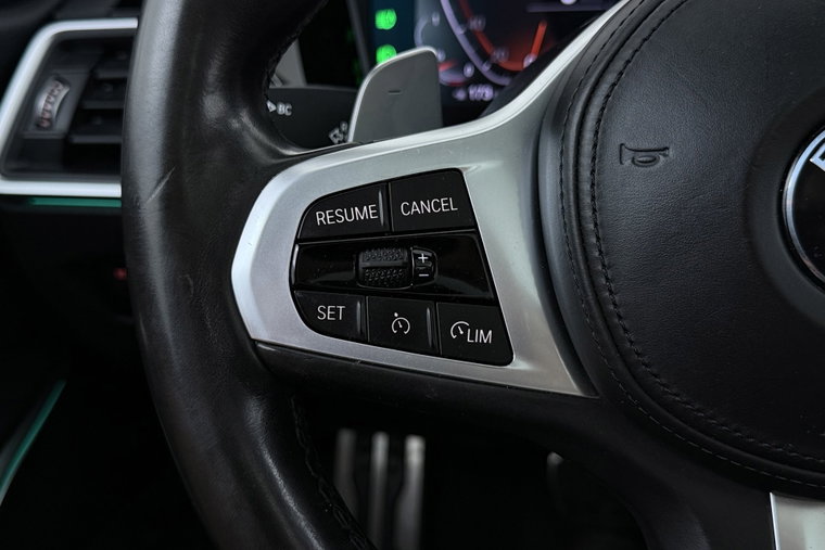 Vehicle Image 37