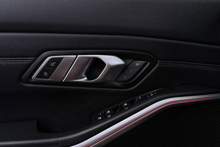 Vehicle Image 40