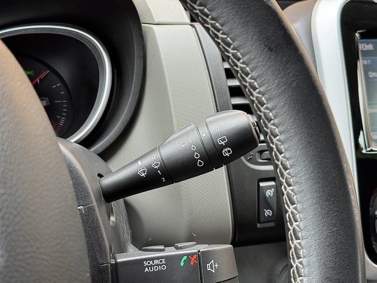 Vehicle Image 27