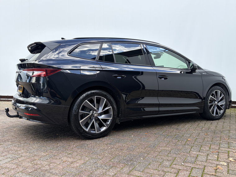 Vehicle Image 45