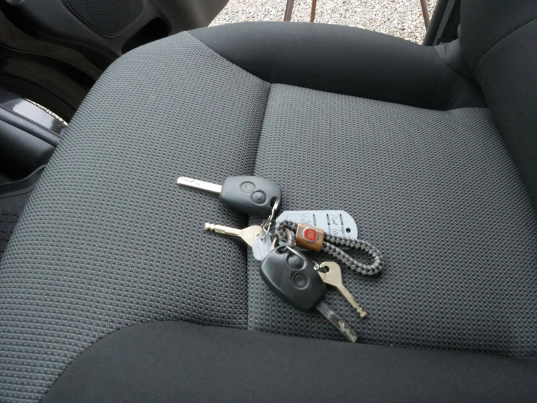 Vehicle Image 19