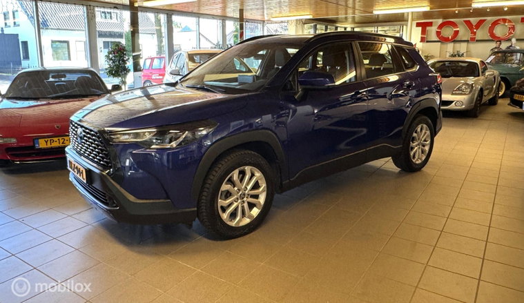 Vehicle Image 12