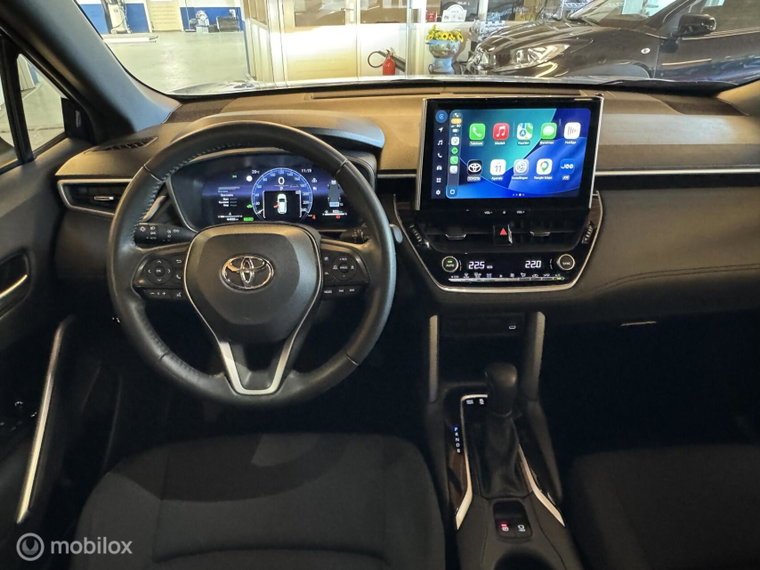 Vehicle Image 16