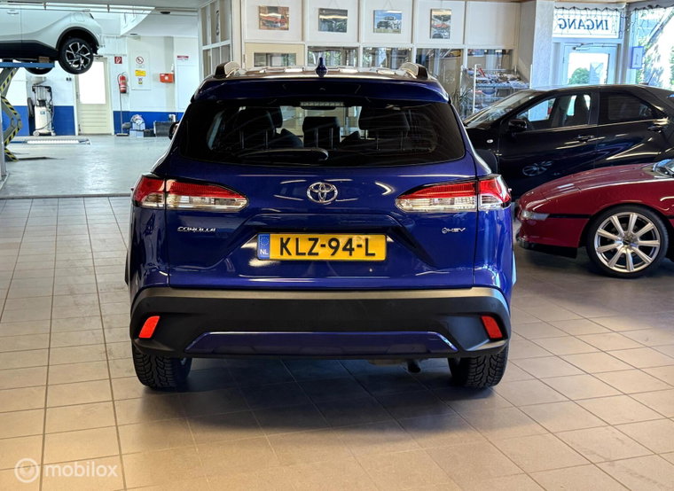Vehicle Image 9
