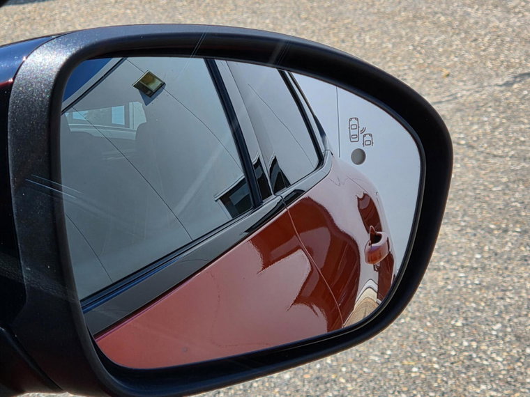 Vehicle Image 50