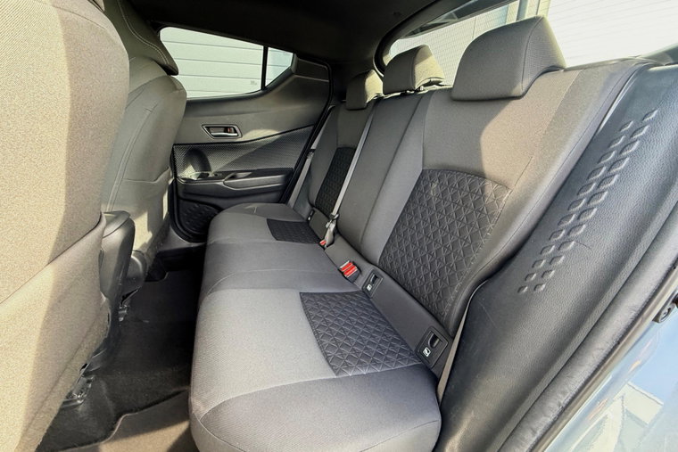Vehicle Image 30
