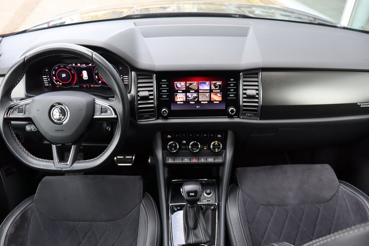 Vehicle Image 13