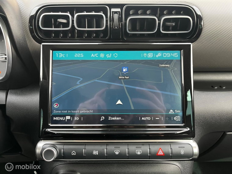 Vehicle Image 23