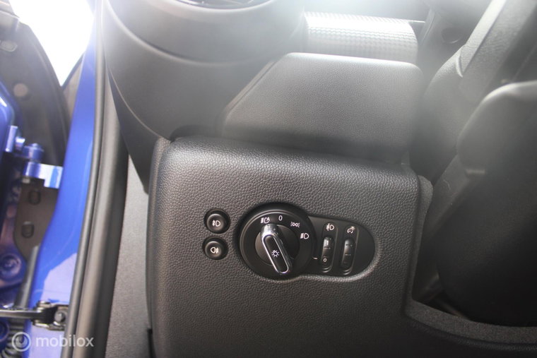 Vehicle Image 49