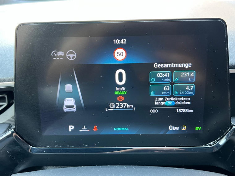 Vehicle Image 15