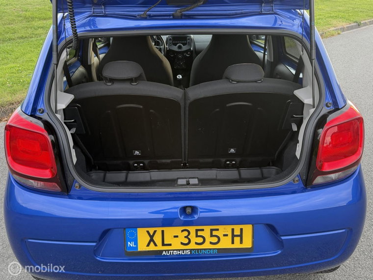 Vehicle Image 19