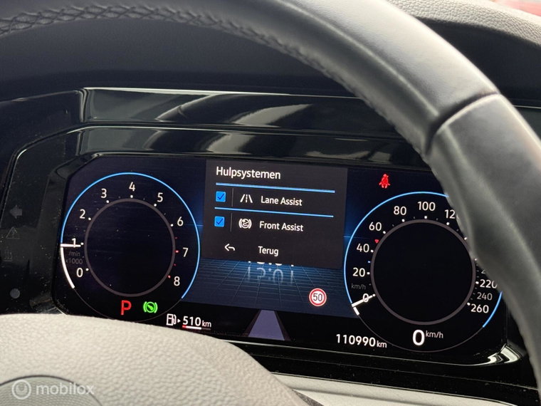 Vehicle Image 12