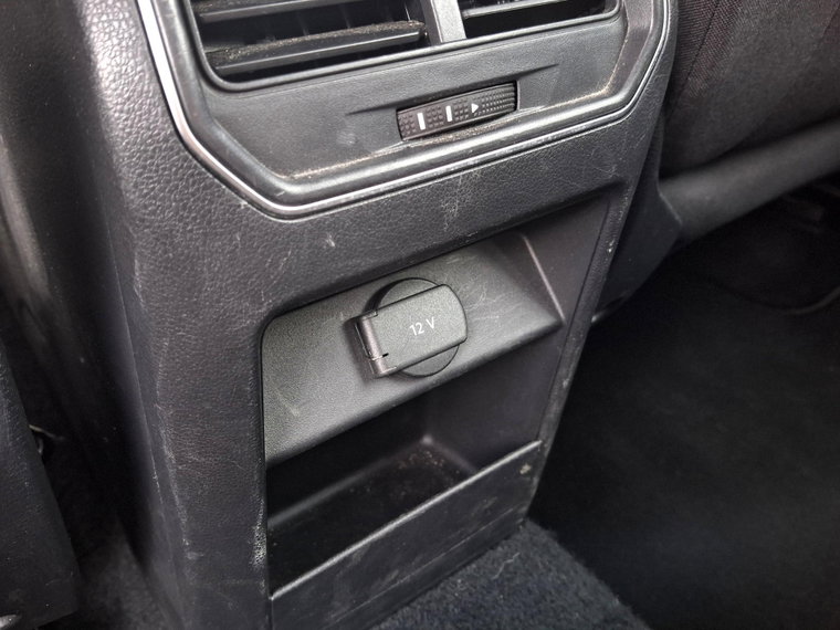 Vehicle Image 24