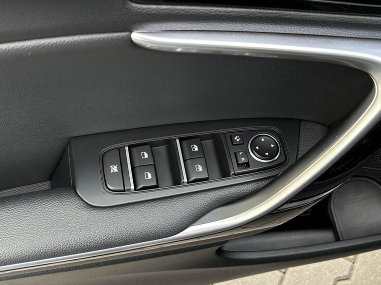 Vehicle Image 41