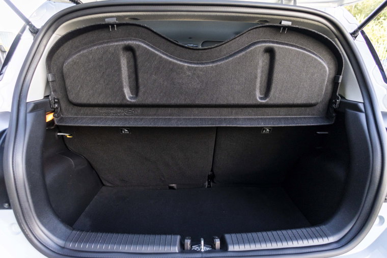 Vehicle Image 13