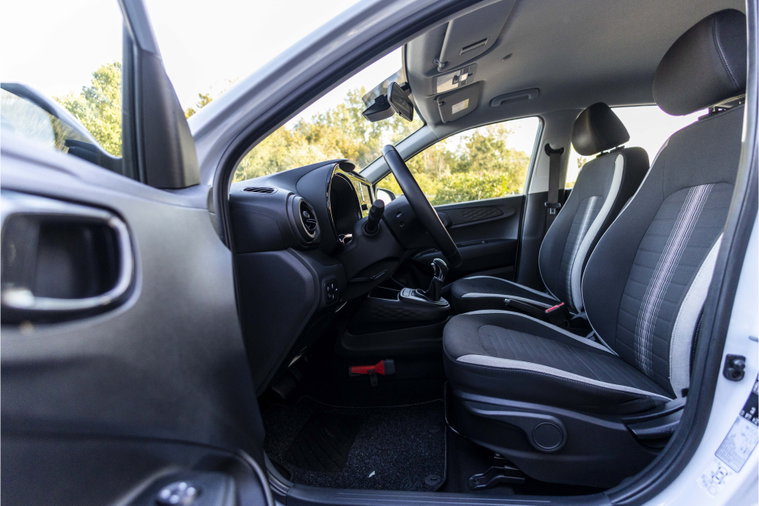 Vehicle Image 20