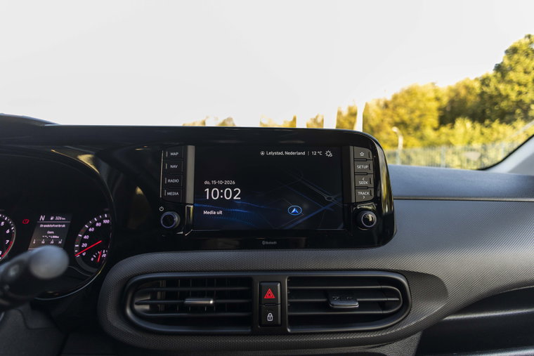 Vehicle Image 30
