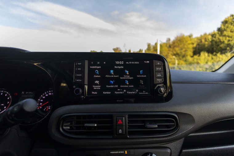 Vehicle Image 32