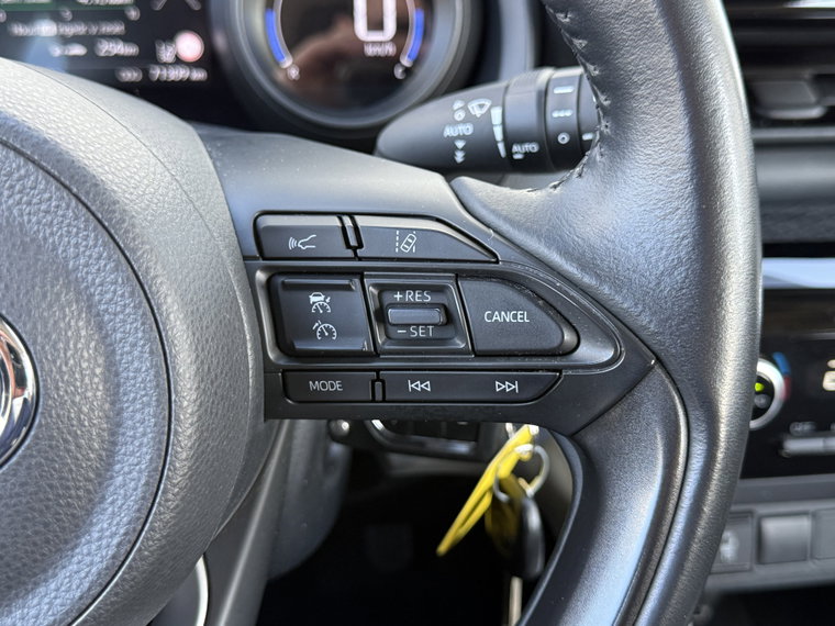 Vehicle Image 19