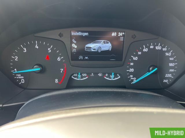 Vehicle Image 43