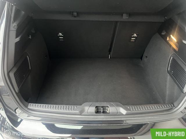 Vehicle Image 52