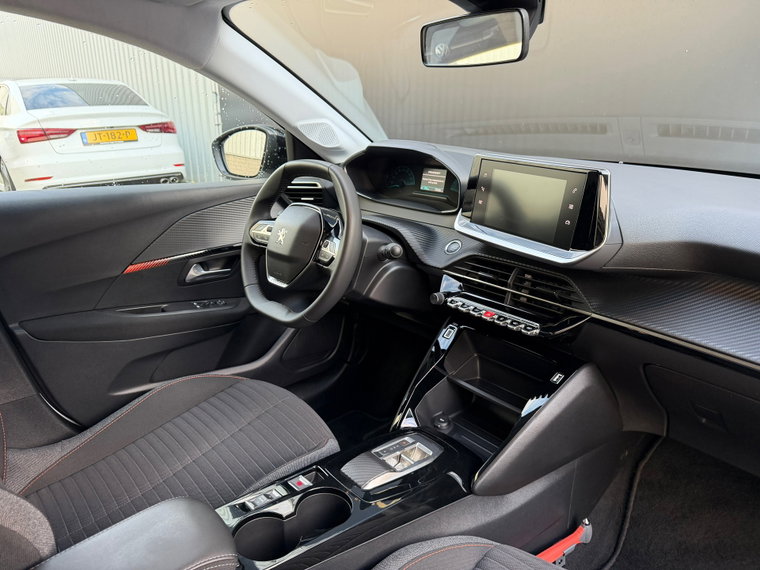 Vehicle Image 20
