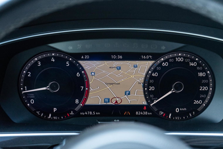 Vehicle Image 21