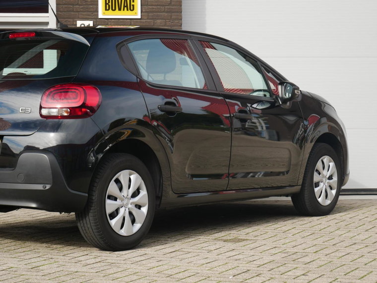 Vehicle Image 22