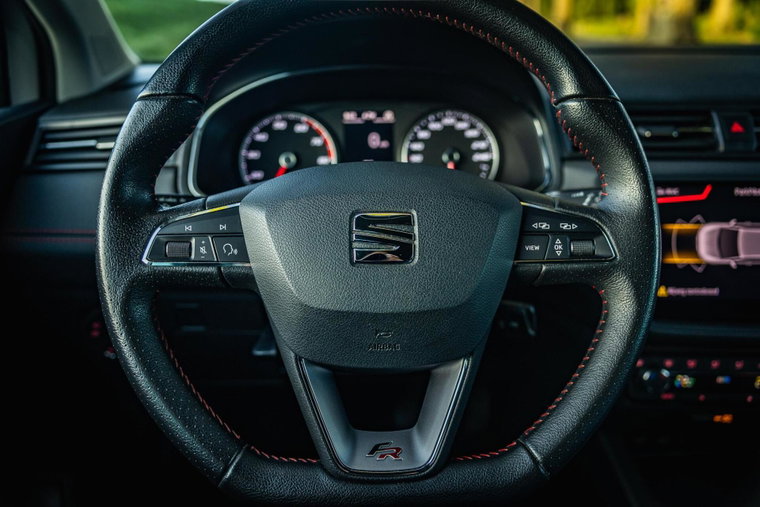 Vehicle Image 24