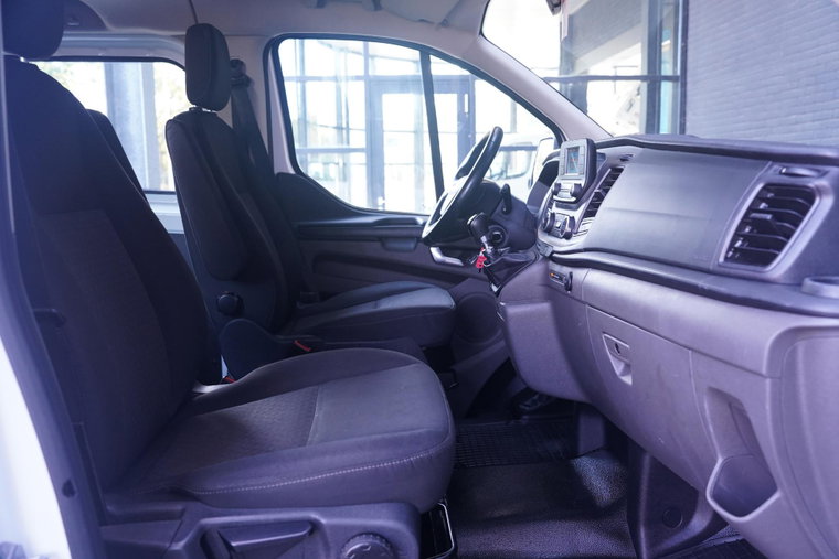 Vehicle Image 20