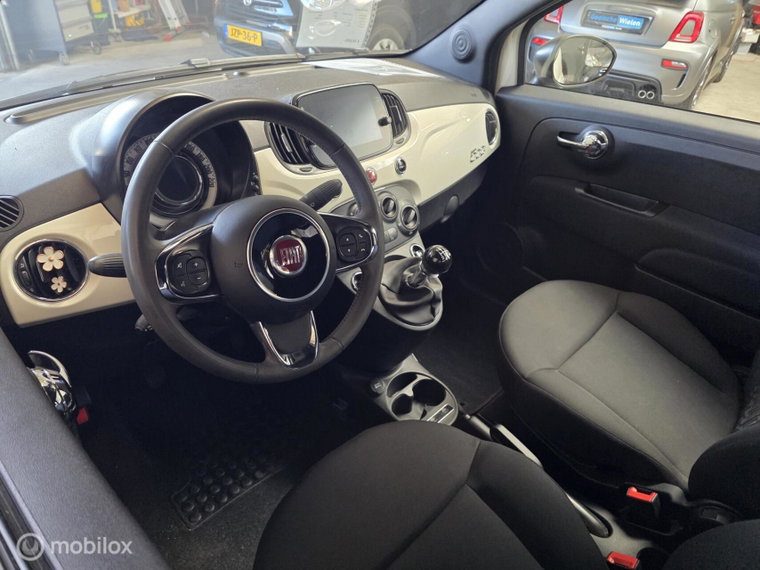 Vehicle Image 21