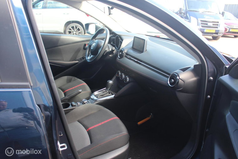 Vehicle Image 14